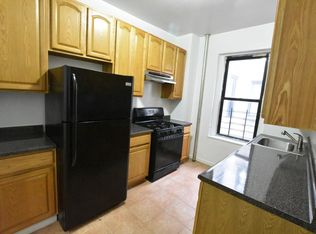 853 Riverside Dr APT 1F, New York, NY 10032