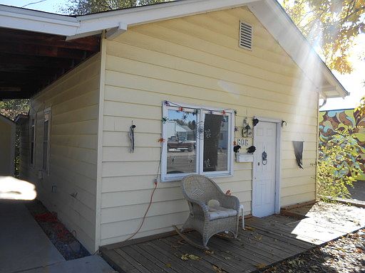 1st image of 808 18th Ave