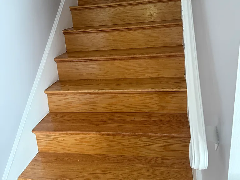 Farrwood Dr — Photo 17