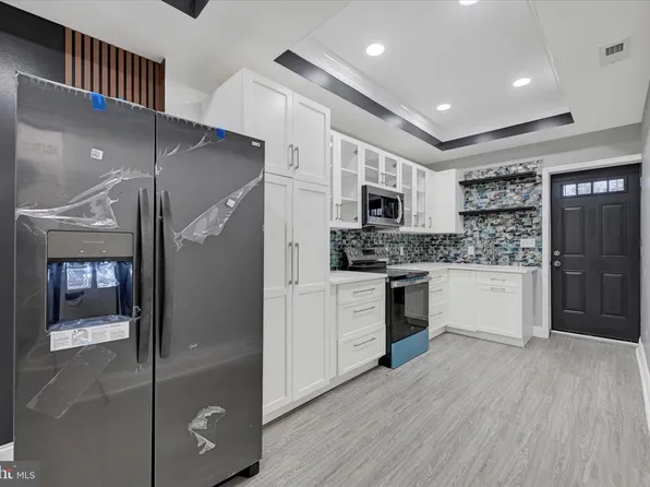 531 Wilson St, Baltimore, MD 21217