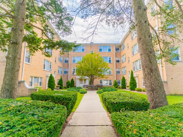 2 Bedroom Apartments For Rent in Skokie IL