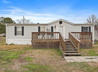 404 Southgate Dr, Richland, MS 39218