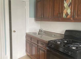 6832 64th Pl FLOOR 2, Ridgewood, NY 11385