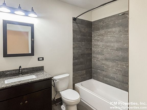 5th image of 5063 N Winchester Ave APT 1