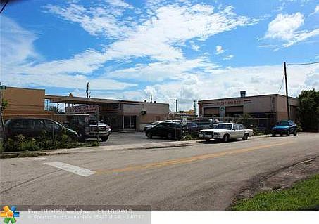 2nd image of 29 N Dixie Hwy