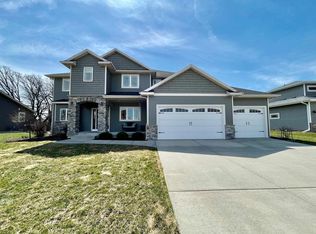 116 Onyx Ct, Oregon, WI 53575