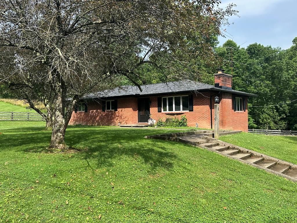 Real estate listing image