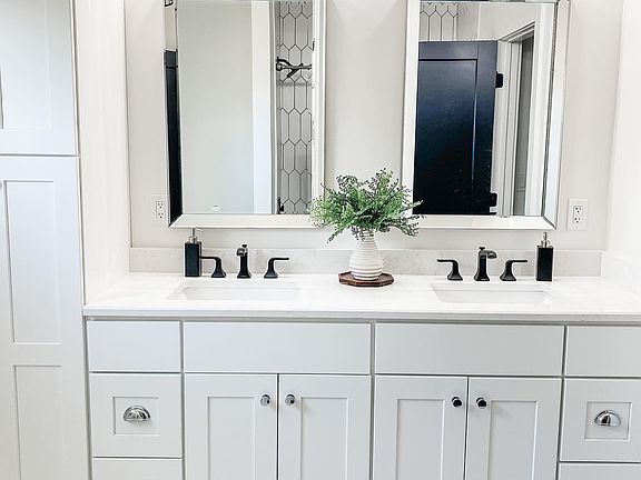 5th image of 130 Mares Hill Road