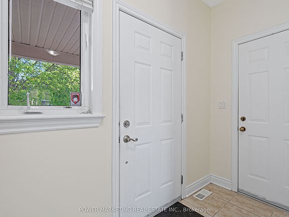 4th image of 253 Parkin Cir