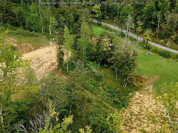 2nd image of 4178 Blue Sulphur Rd