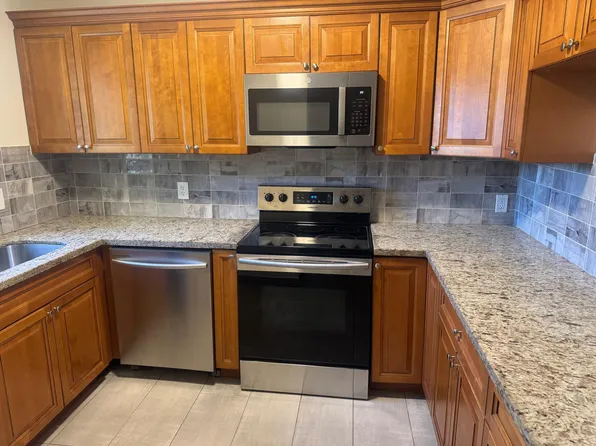11553 NW 43rd Ct, Pompano Beach, FL 33065