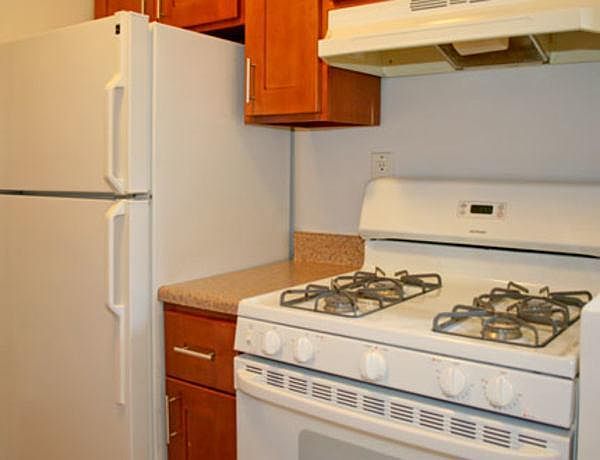 1st image of 14202 84th Dr APT Lf