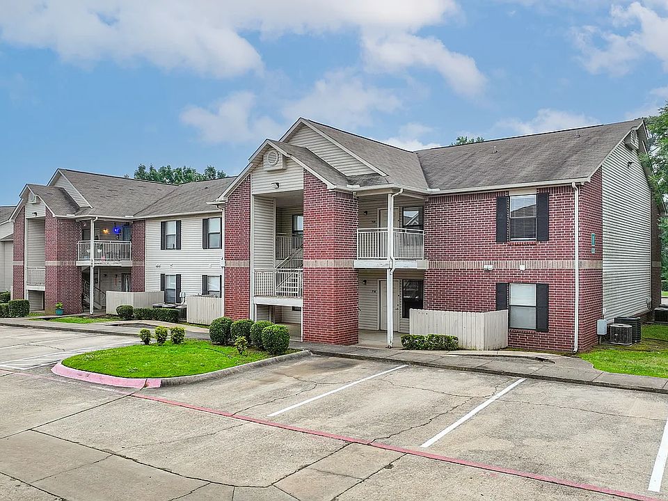 1st image of 4717 County Ave #623