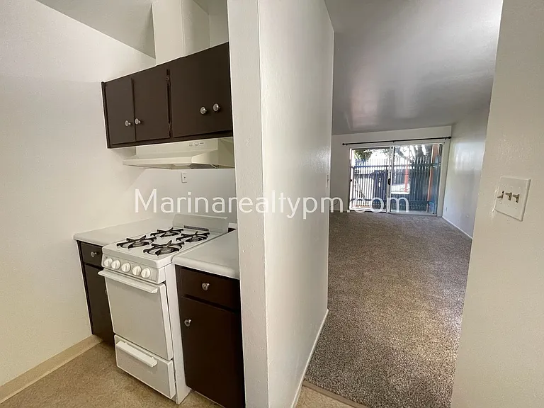 1230 Brookside Drive — Photo 14