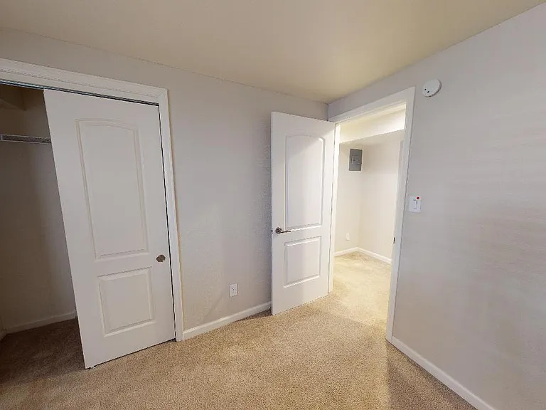 636 Arapahoe — Photo 8