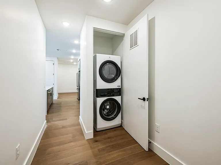 29 Enterprise St #109 — Photo 9