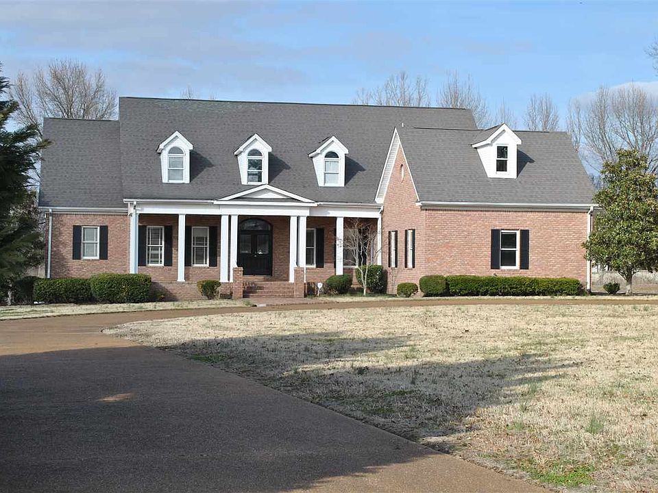 1st image of 418 Chapel Cv
