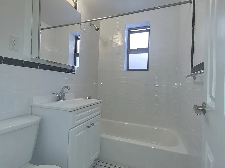 3640 Johnson Ave #XX — Photo 12