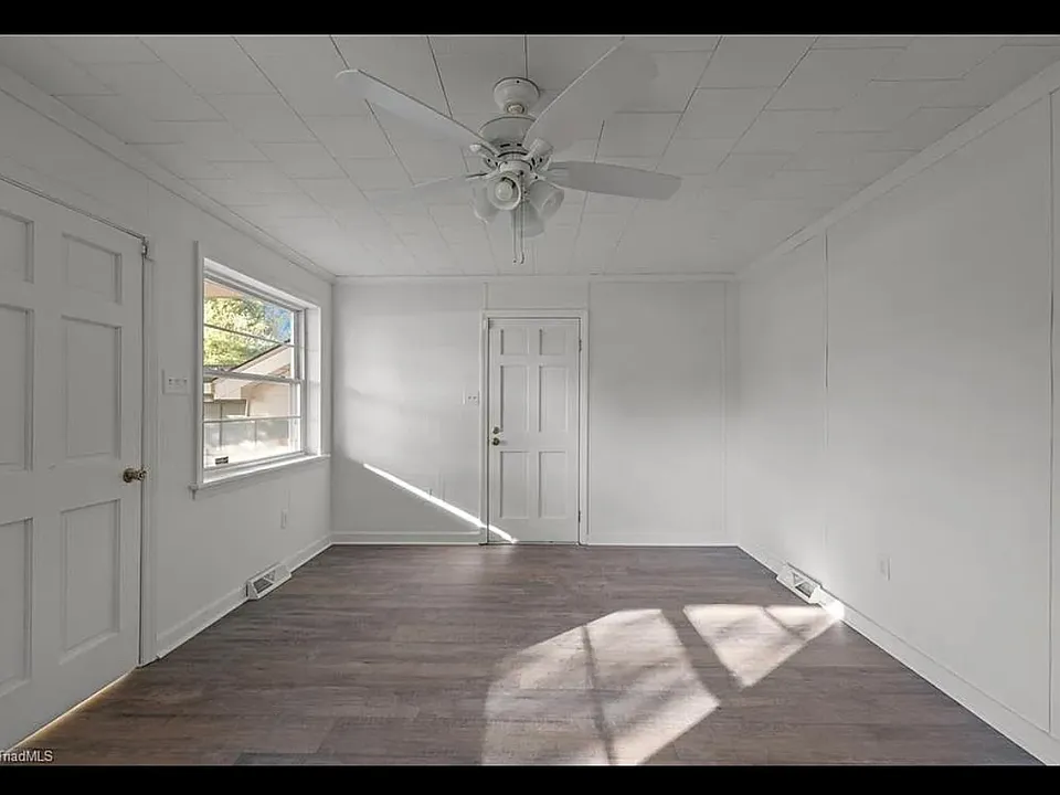 2462 Harrington Hwy
