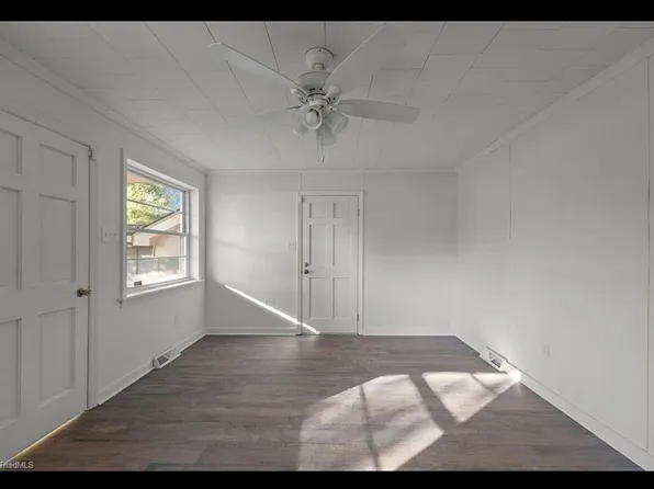 2462 Harrington Hwy, Eden, NC 27288