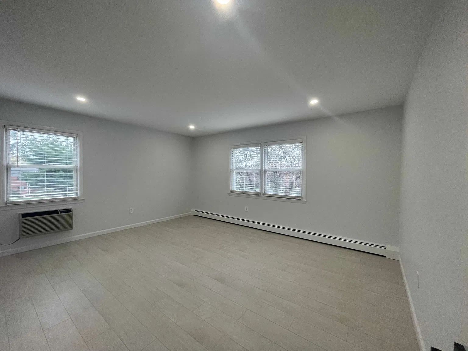 Bon Aire Cir, Suffern — Photo 2