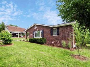4610 Esther Ave, Saint Louis, MO 63129
