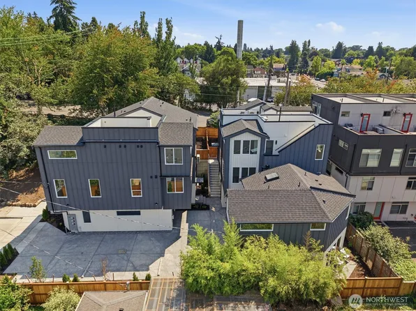 1407 29th Avenue #B, Seattle, WA 98122