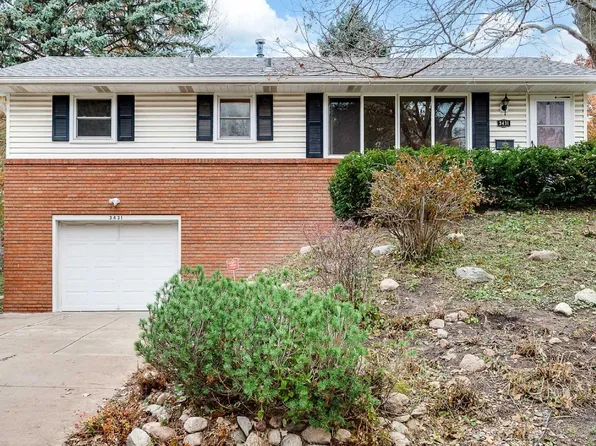 3431 Georgia Ave N, Crystal, MN 55427