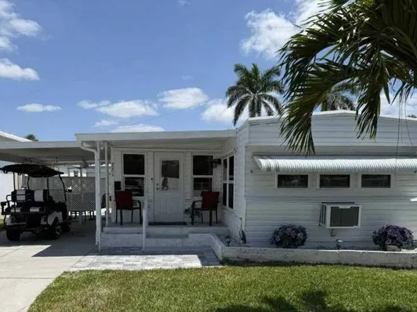 221 Pier A, Naples, FL 34112