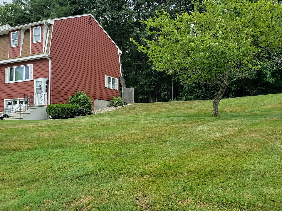 1st image of 10 Pine Isle Dr #H