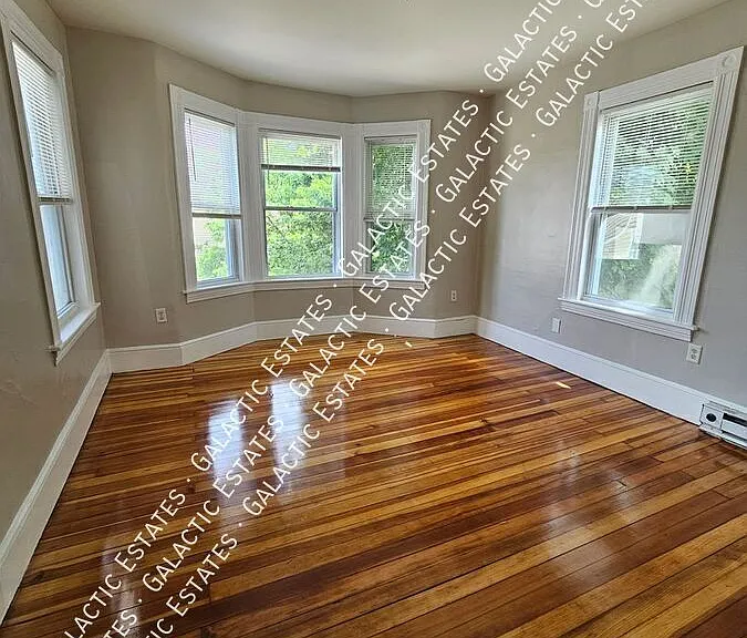187 Grove St #3 — Photo 1