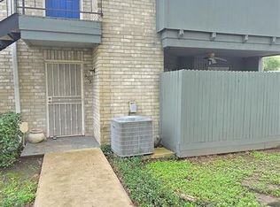 9797 Leawood Blvd APT 303, Houston, TX 77099