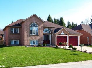 23 Briarwood Pl, Wasaga Beach, ON L9Z2N9