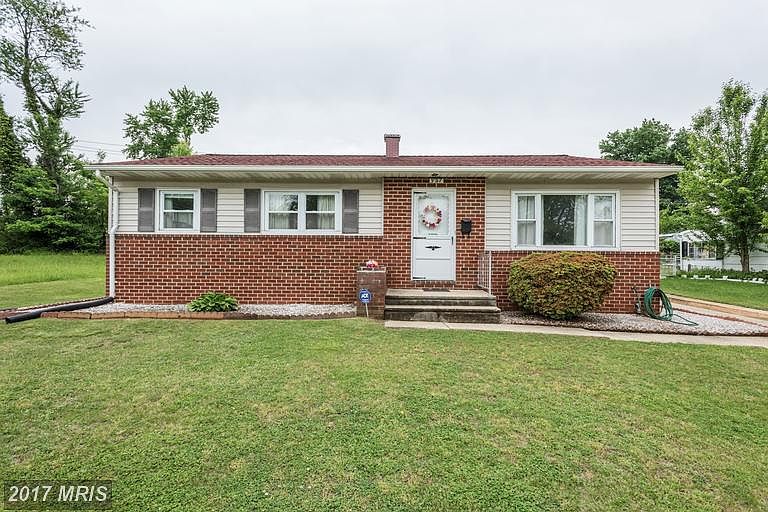 1st image of 937 Fordwood Cir