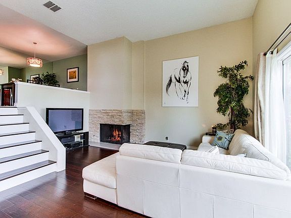 2nd image of 3336 Caminito Eastbluff Unit 156