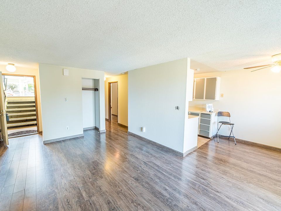 Entry & Living Room