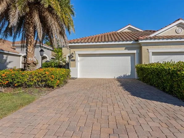 7104 Playa Bella Dr, Bradenton, FL 34209