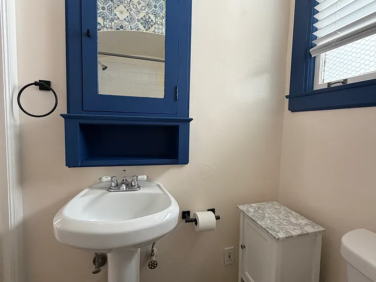 1519 Walnut St #6 — Photo 20