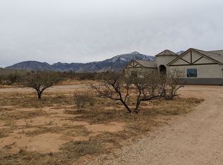 5958 S Lizard Trl, Hereford, AZ 85615