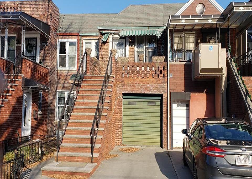 1st image of 1823 E 32nd St #1