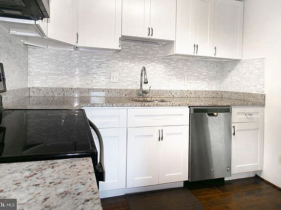 4th image of 6300 Stevenson Ave APT 622