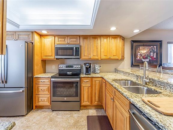 3rd image of 2400 Winding Creek Blvd #20A-105