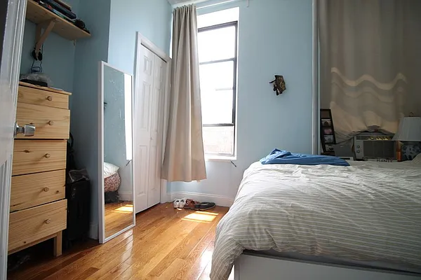 Rented by Platinum Properties | media 31