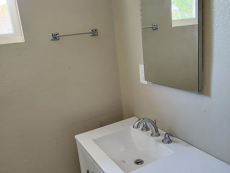 73450 Catalina Way — Photo 14