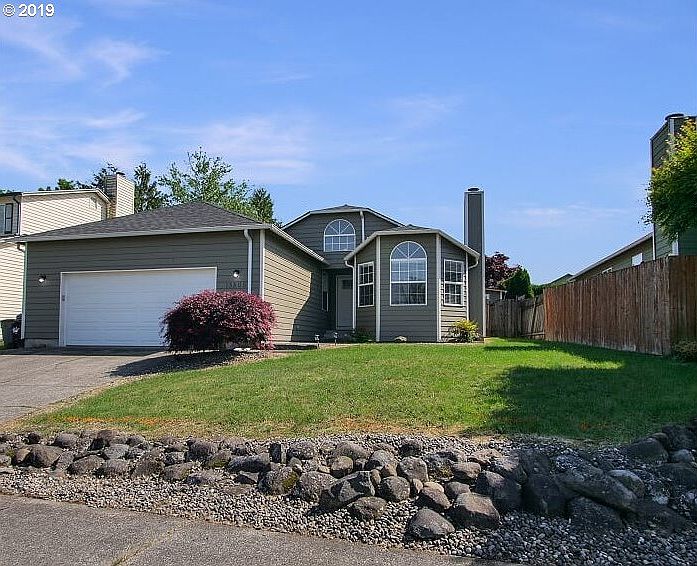1st image of 15805 NE 47th St