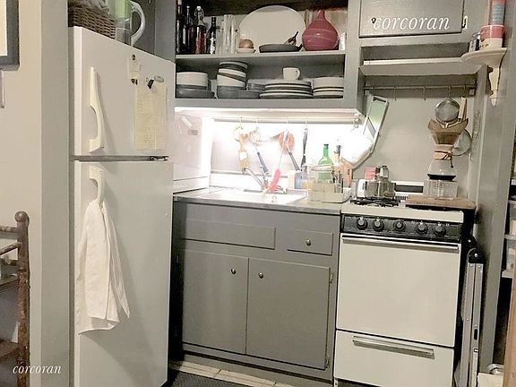 2nd image of 650 Washington St #5T