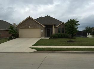 4028 Diamond Ridge Dr, Fort Worth, TX 76244