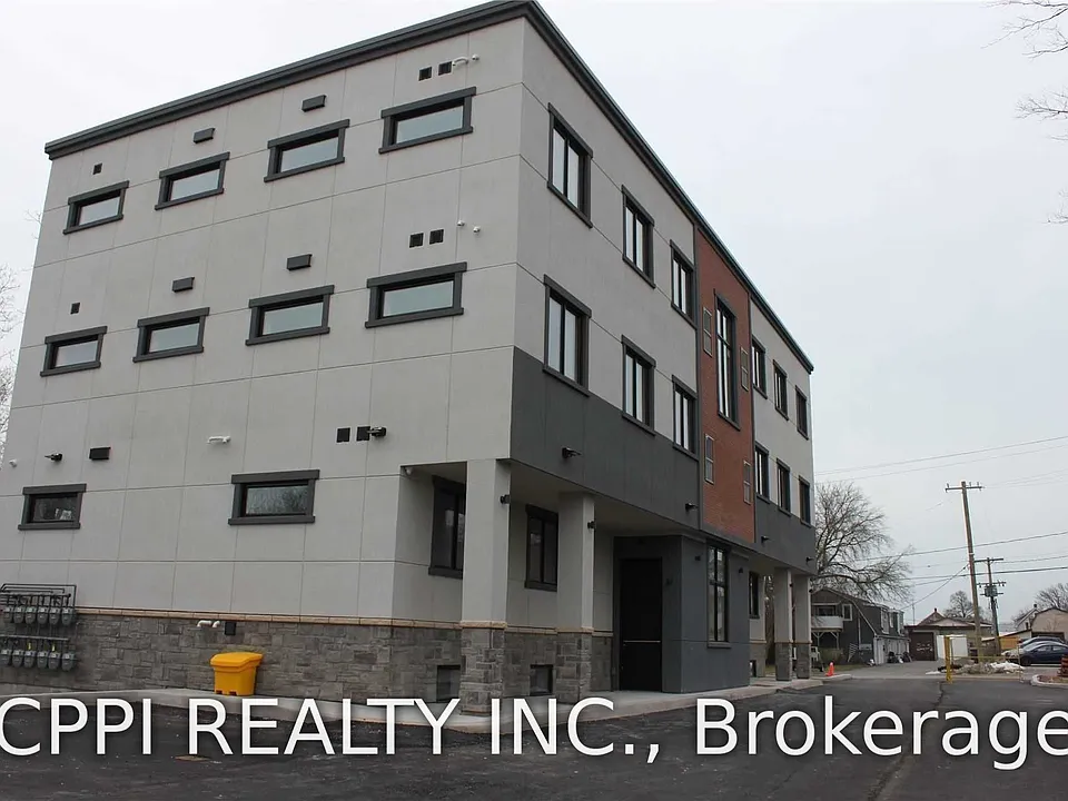 67 Minto St #304