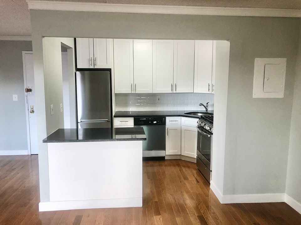 1st image of 14016 34th Ave APT 505