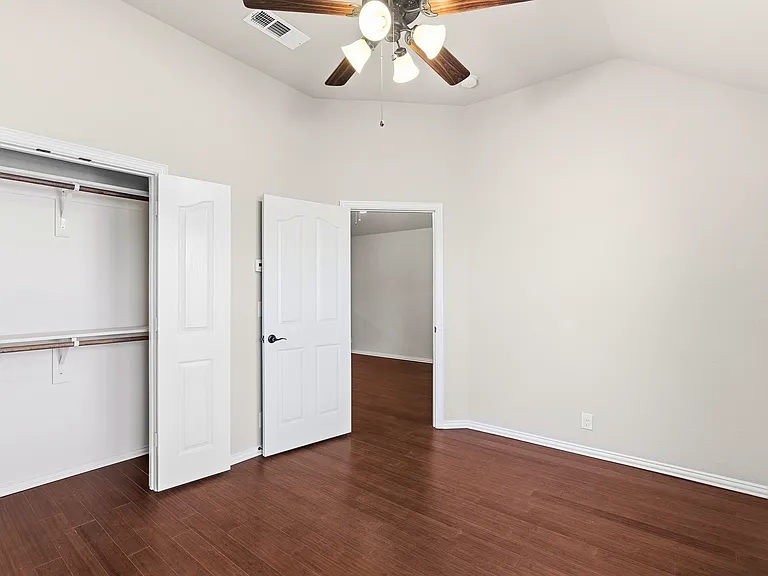 5409 Sierra Ridge Dr — Photo 10
